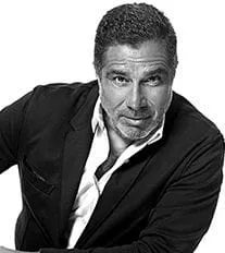 Dr Hayot, chirurgien et médecin esthétique à Paris 8