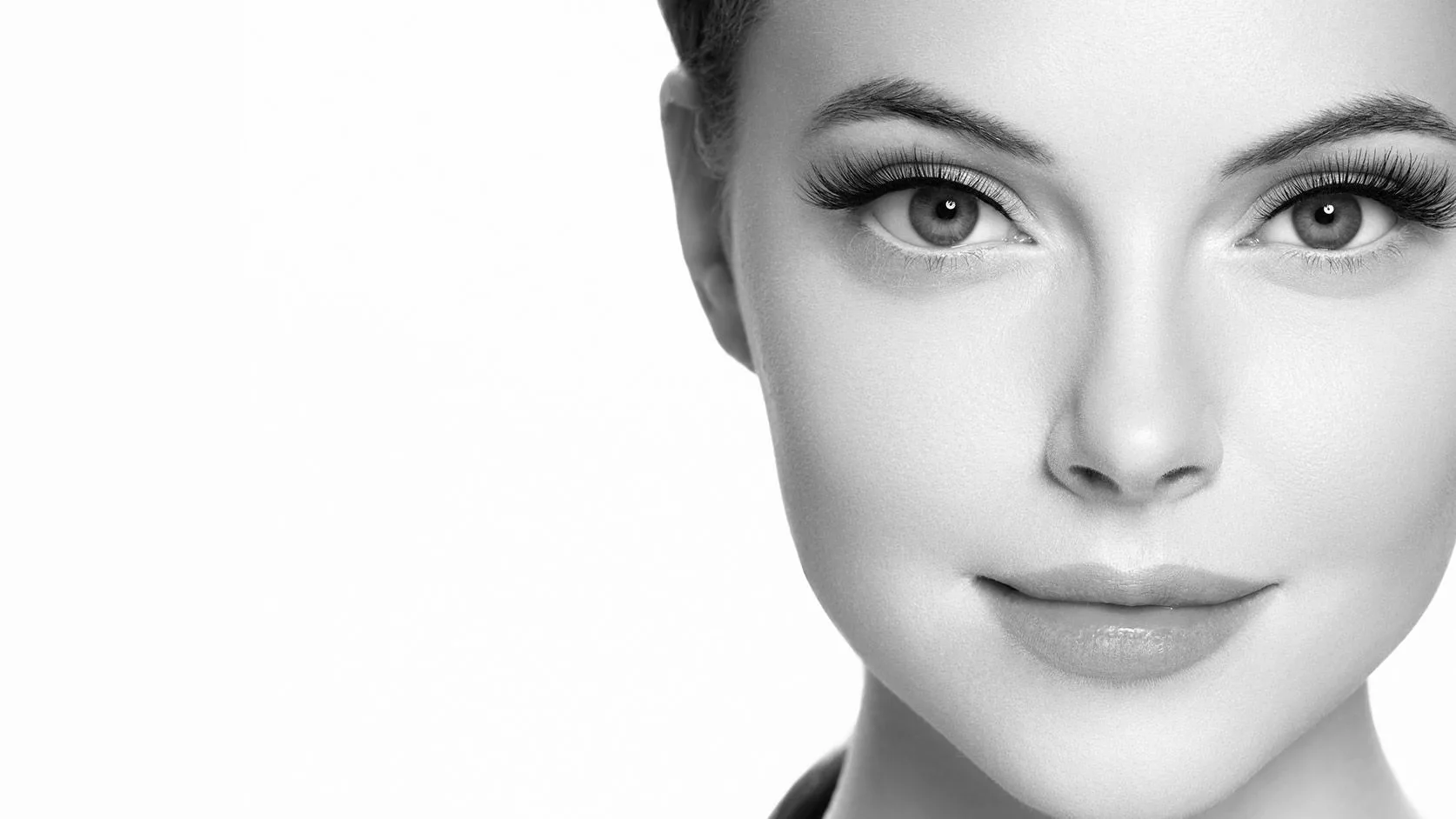 Pinch Blépharoplastie à Paris 8 - Dr Hayot, Chirurgien esthétique